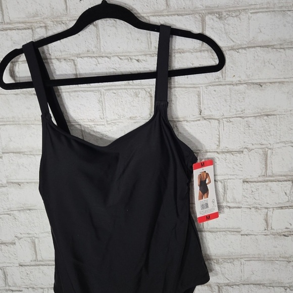 Hurley NWT Black One Piece Swimsuit Sleek Design, Women’s Sz XXL - Picture 3 of 13